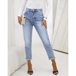 Mommy jeans